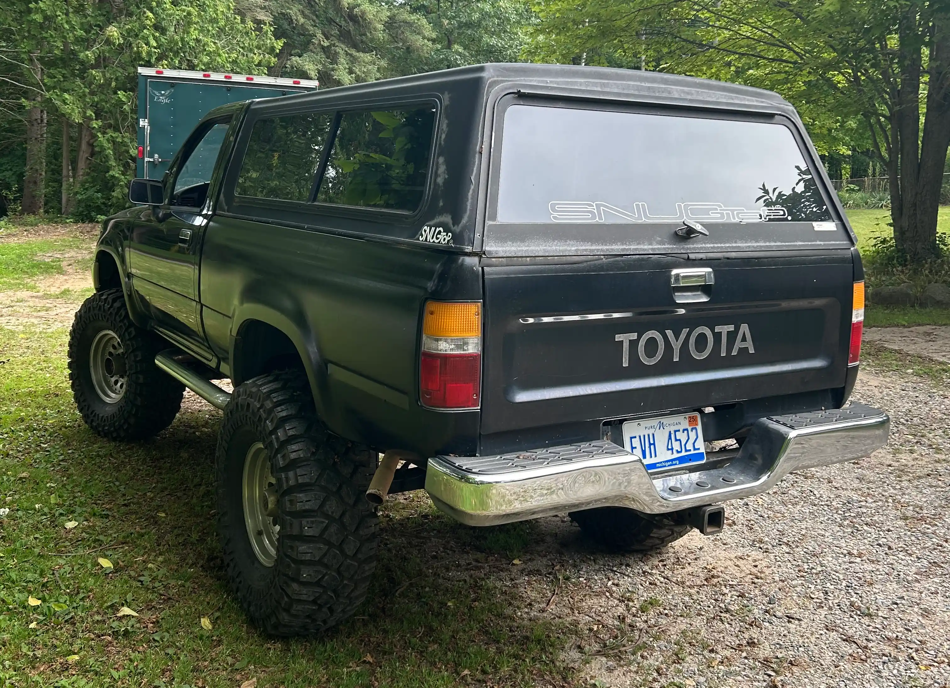 1989-Toyota-Pick-Up-For-Sale-05