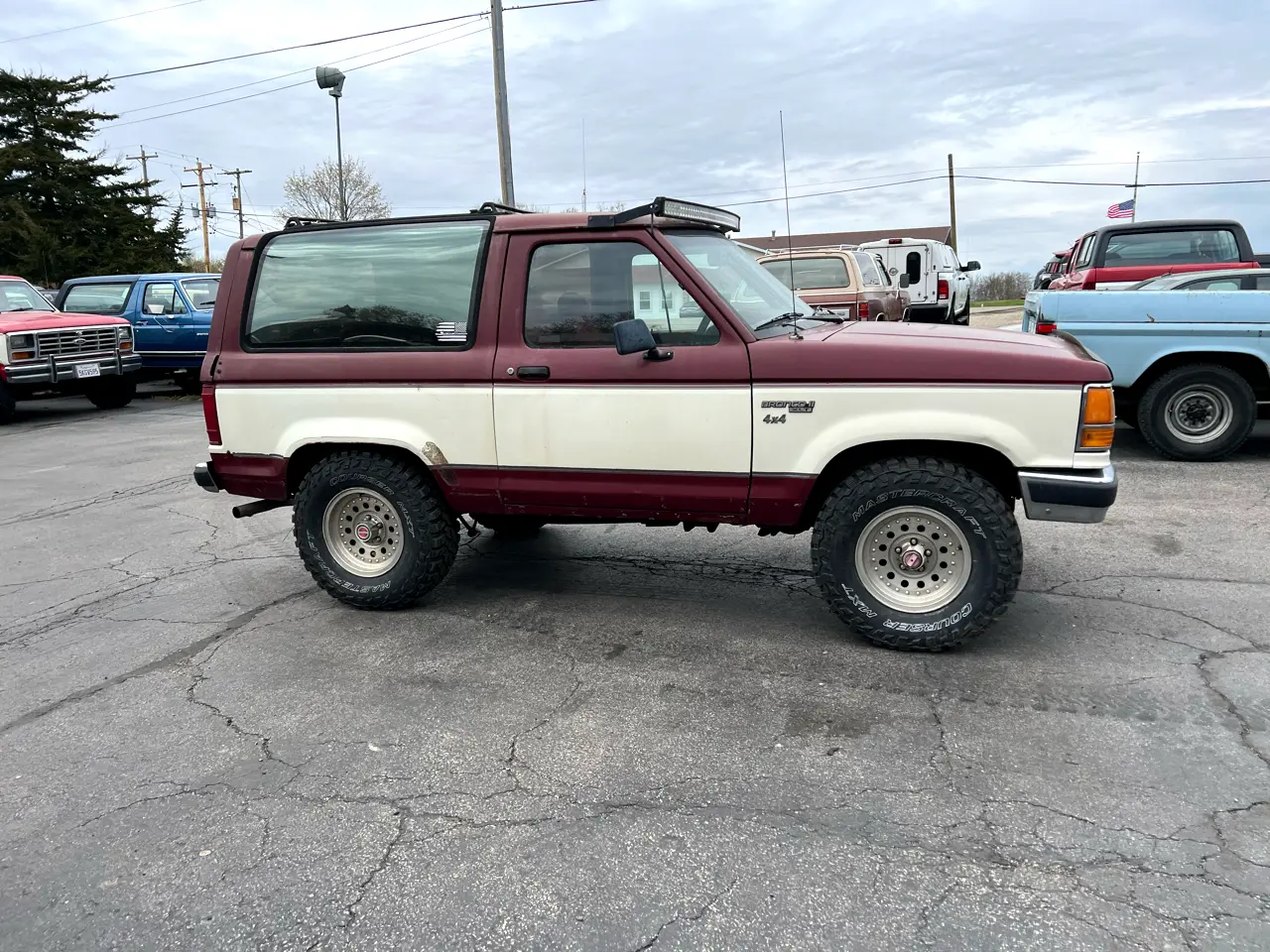 1989-ford-bronco-ii-4x4-for-sale-in-wisconsin-02