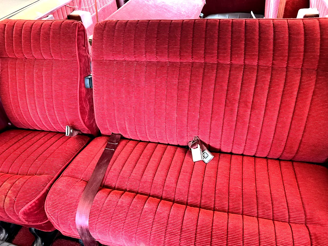 1990-chevy-suburban-2500-for-sale-wisconsin-11