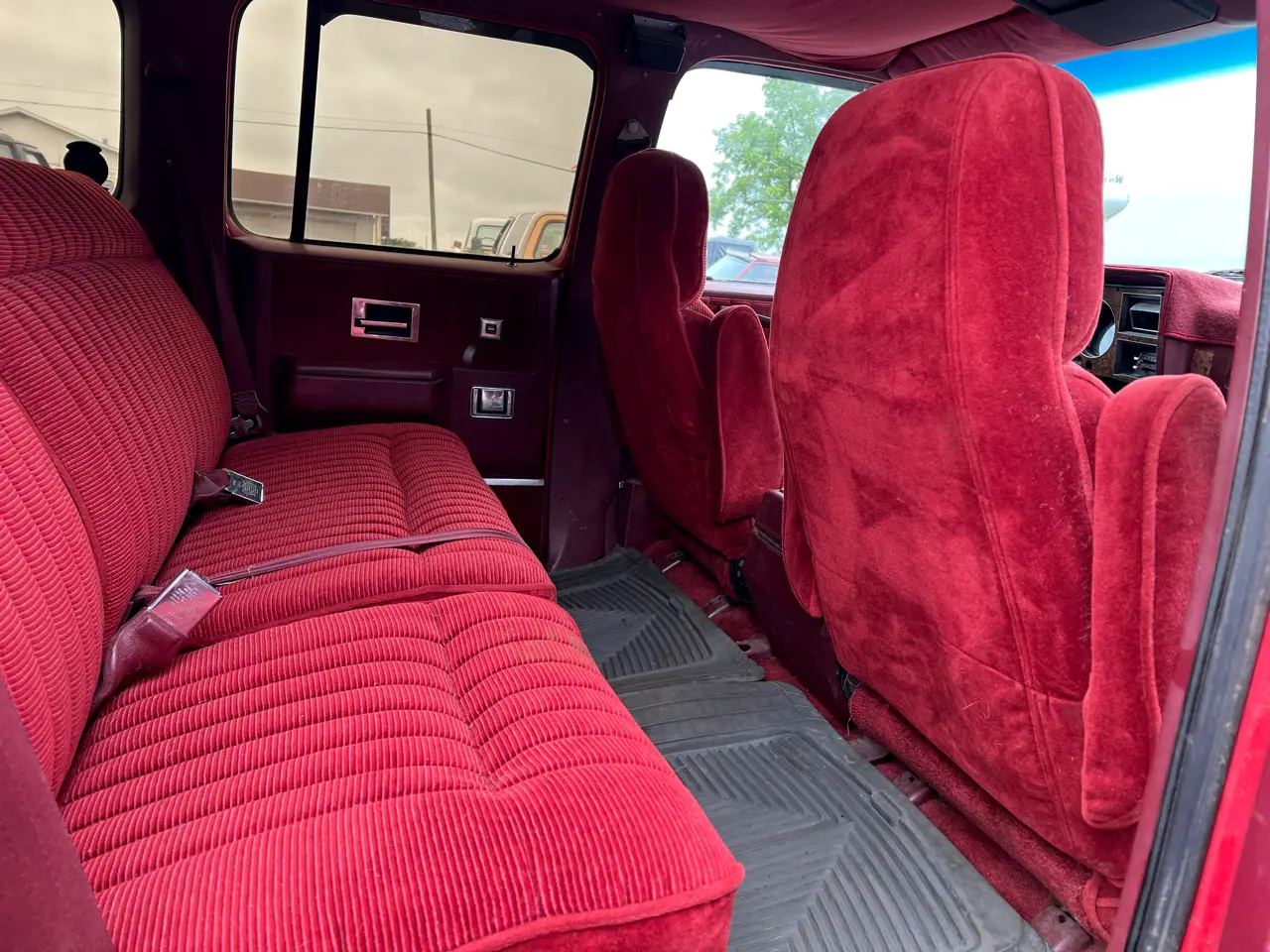 1990-chevy-suburban-2500-for-sale-wisconsin-16