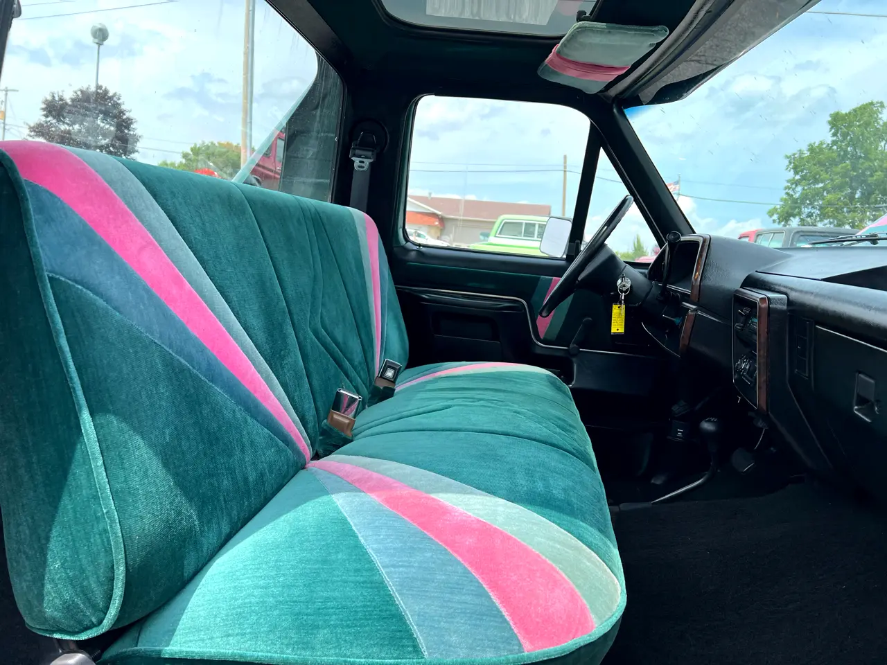 1990-ford-f250-styleside-for-sale-08