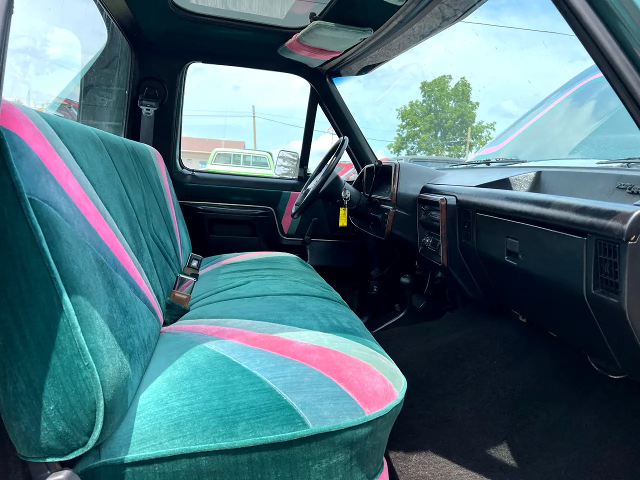 1990-ford-f250-styleside-for-sale-09