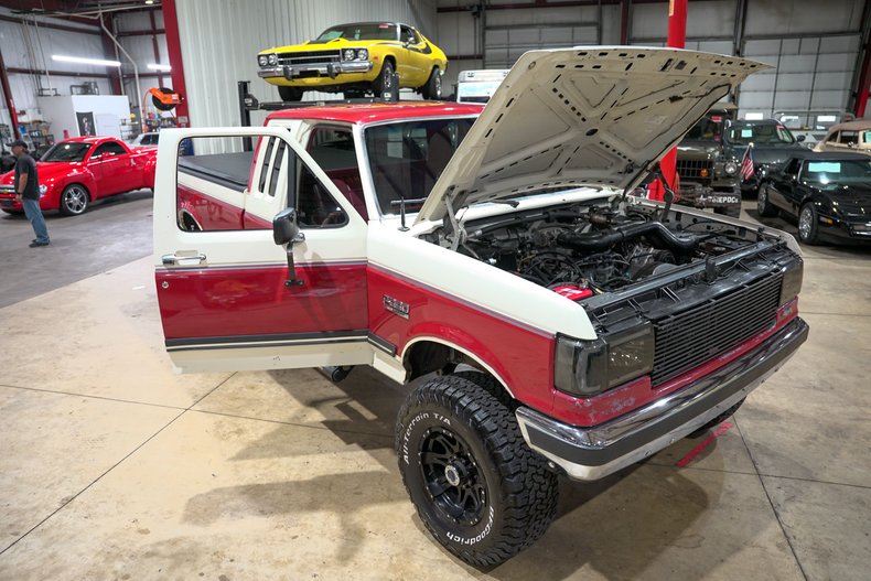1990-ford-f250-xlt-lariat (30)