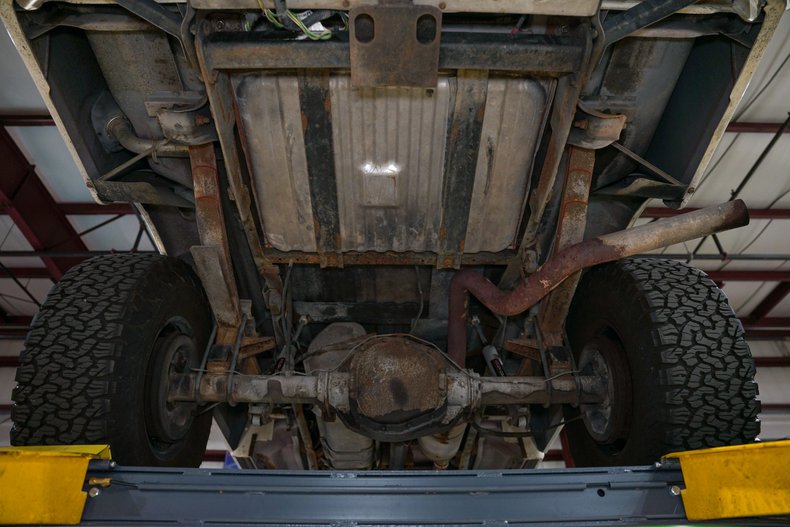 1990-ford-f250-xlt-lariat (32)