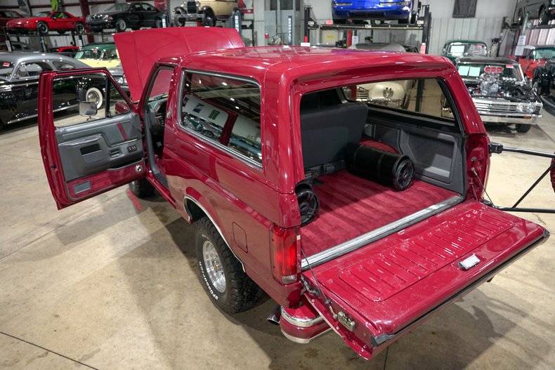 1991-ford-bronco-silver-anniversary (29)