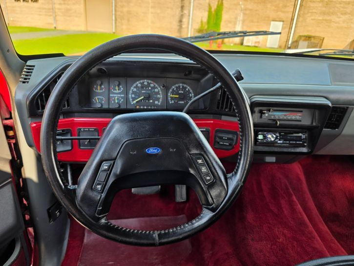 1991-ford-bronco-silver-anniversary-for-sale-14