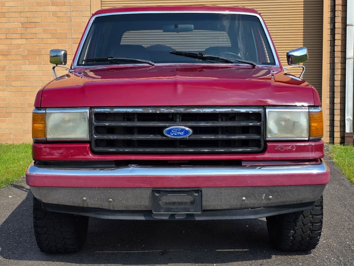 1991-ford-bronco-silver-anniversary-for-sale-25