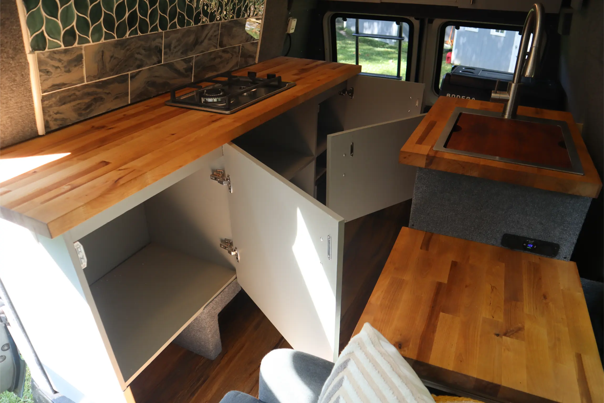1991-ford-e250-for-sale-marietta-ga-05