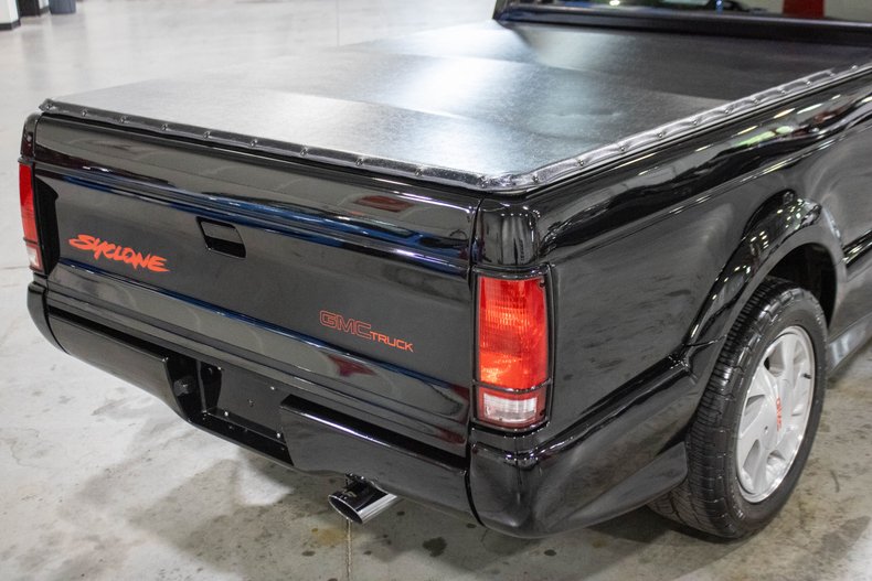 1991-gmc-syclone (16)