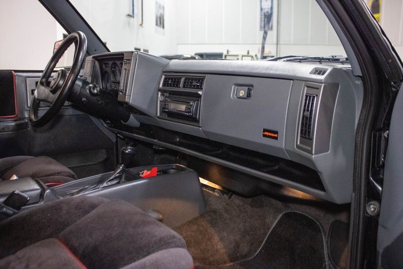 1991-gmc-syclone (18)