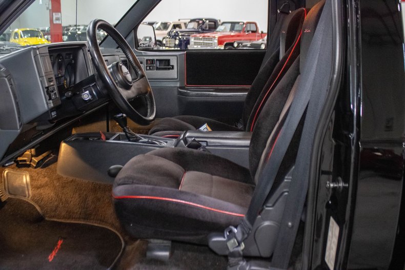 1991-gmc-syclone (23)
