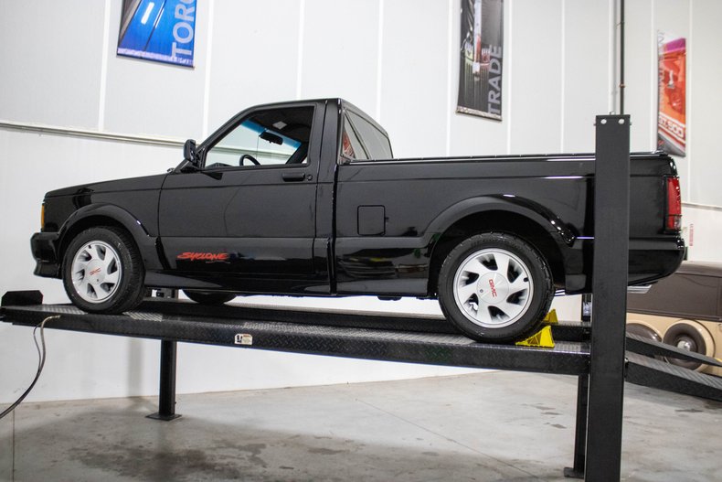 1991-gmc-syclone (29)