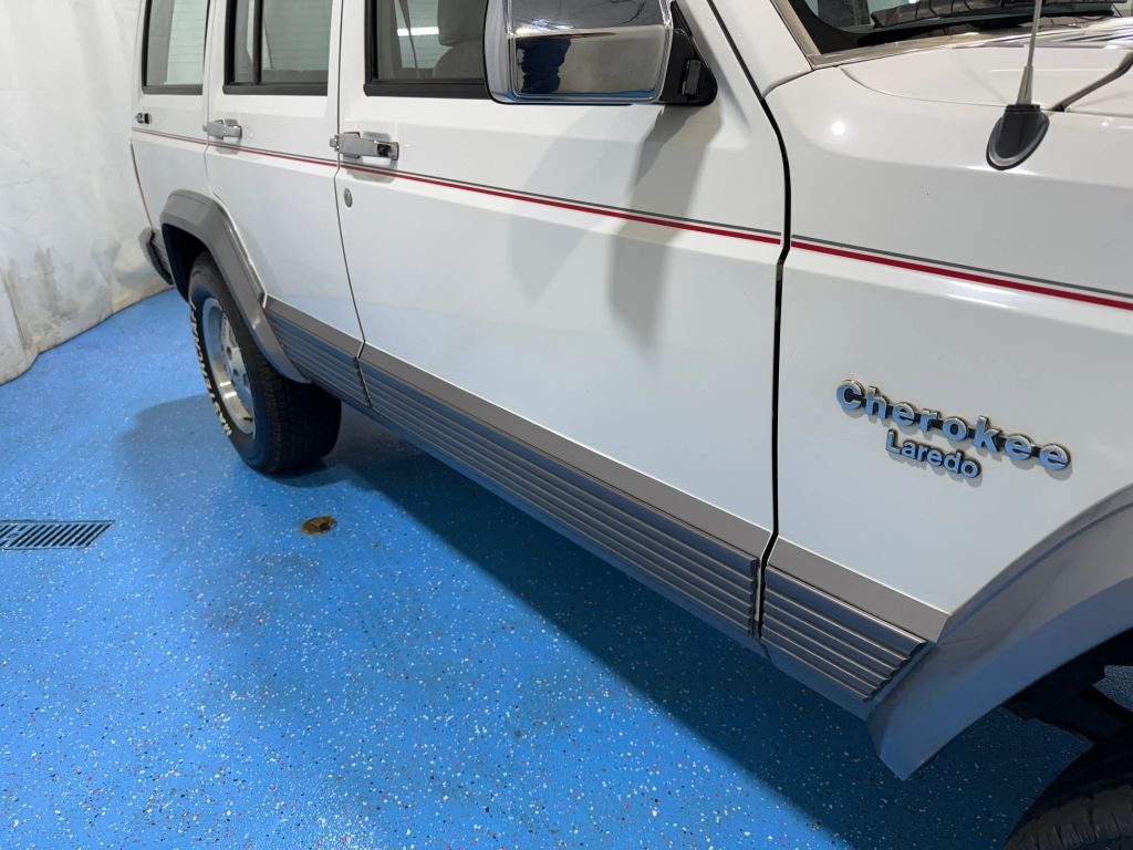 1991-jeep-cherokee-xj (27)
