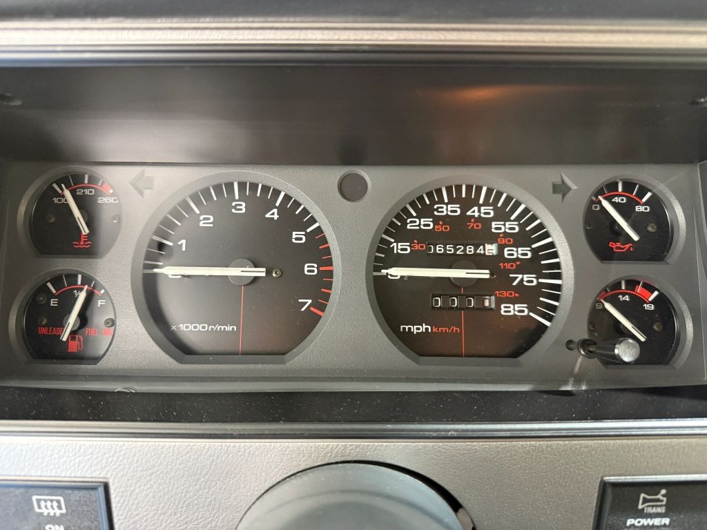 1991-jeep-cherokee-xj (31)