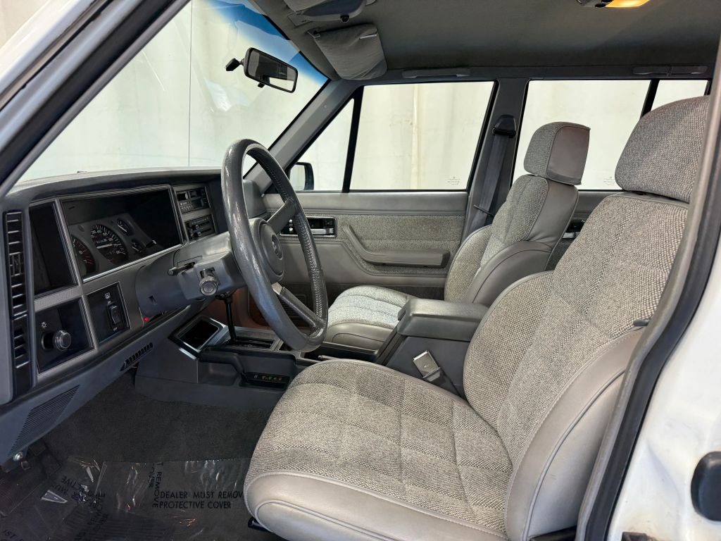 1991-jeep-cherokee-xj (48)