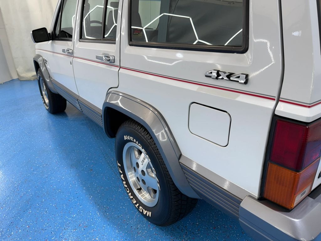 1991-jeep-cherokee-xj (49)