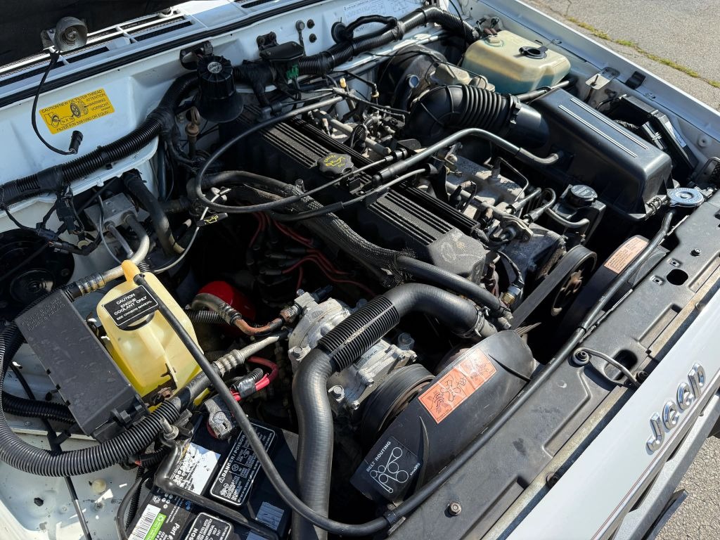 1991-jeep-cherokee-xj (56)
