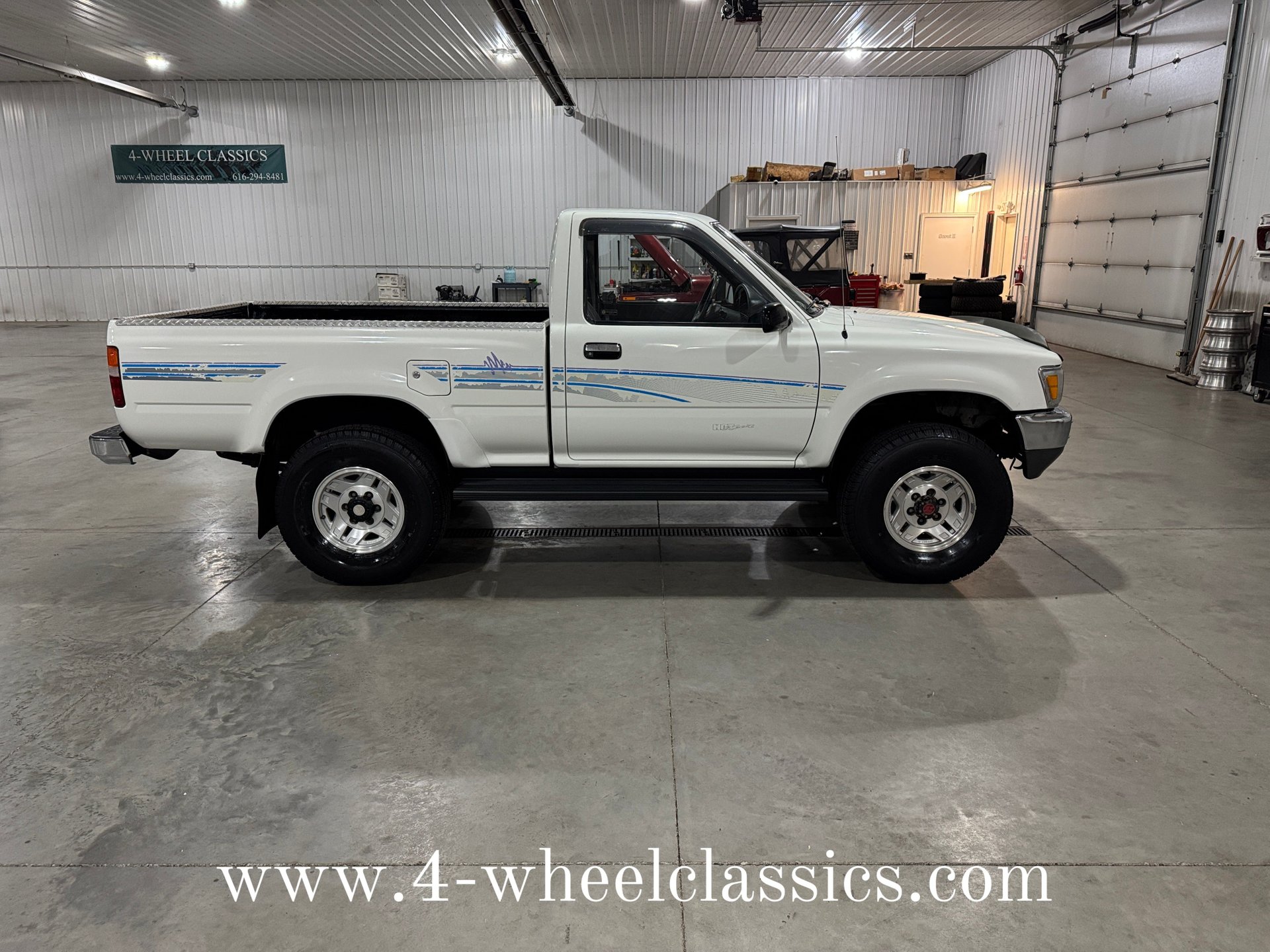 1991-toyota-pickup-for-sale-holland-mi-06
