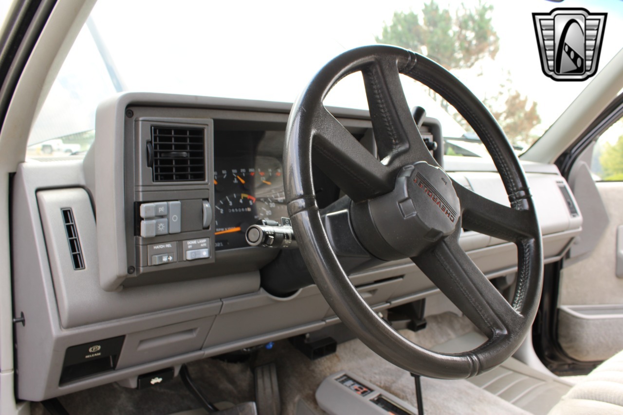 1992-chevrolet-blazer-for-sale (63)