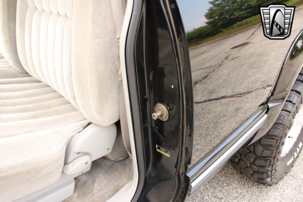 1992-chevrolet-blazer-for-sale (68)