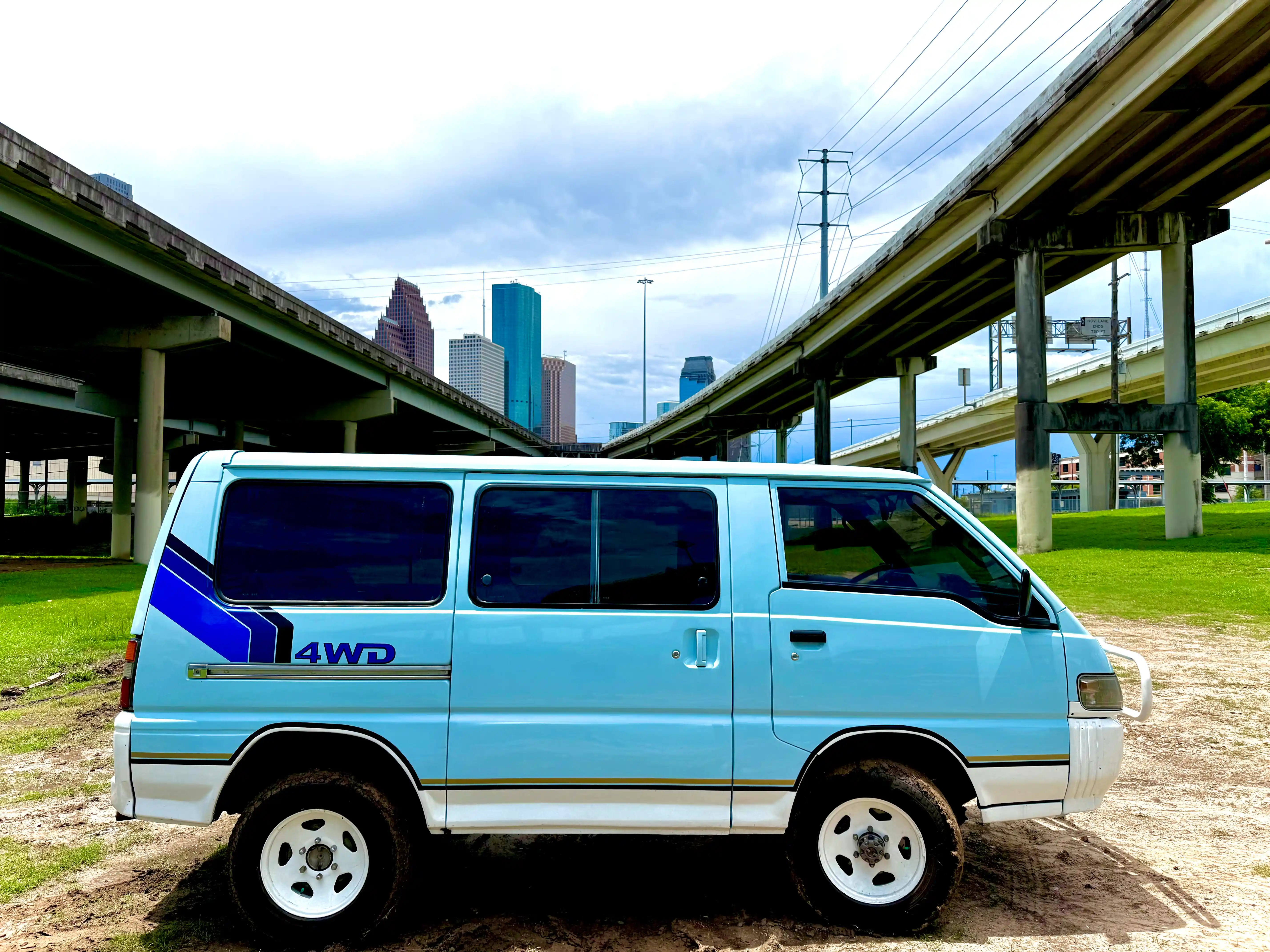 1992-mitsubishi-delica-l300-for-sale-21