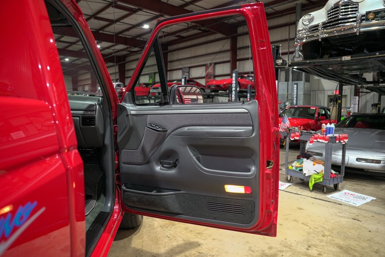 1993-ford-f150-lightning-svt (31)