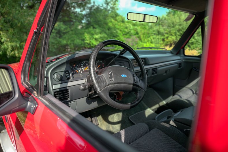 1993-ford-f150-lightning-svt (9)