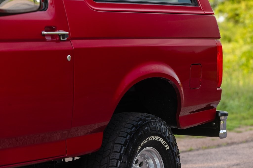 1994-ford-bronco-xlt-for-sale (101)