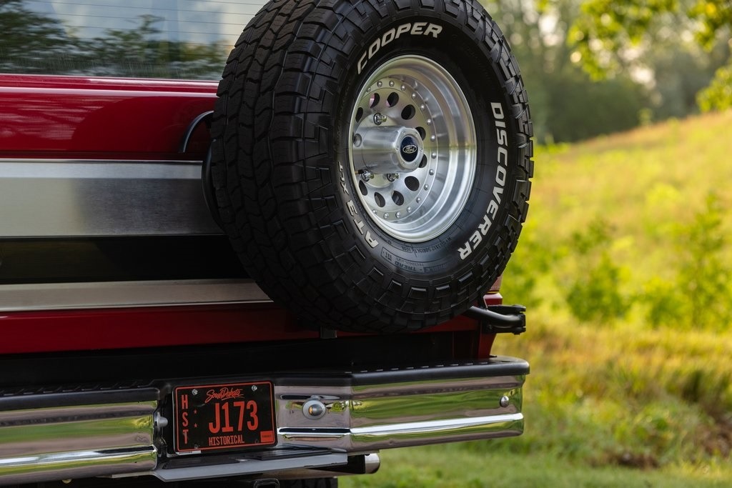 1994-ford-bronco-xlt-for-sale (102)