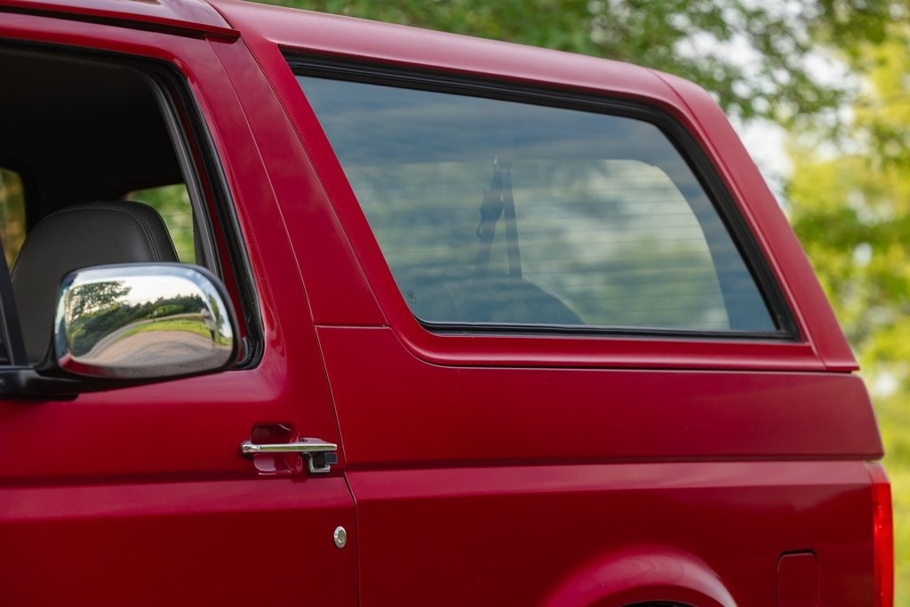 1994-ford-bronco-xlt-for-sale (105)