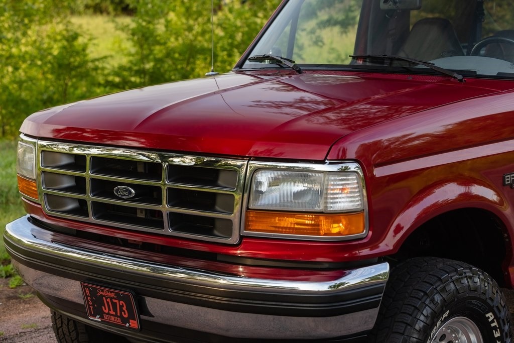 1994-ford-bronco-xlt-for-sale (106)