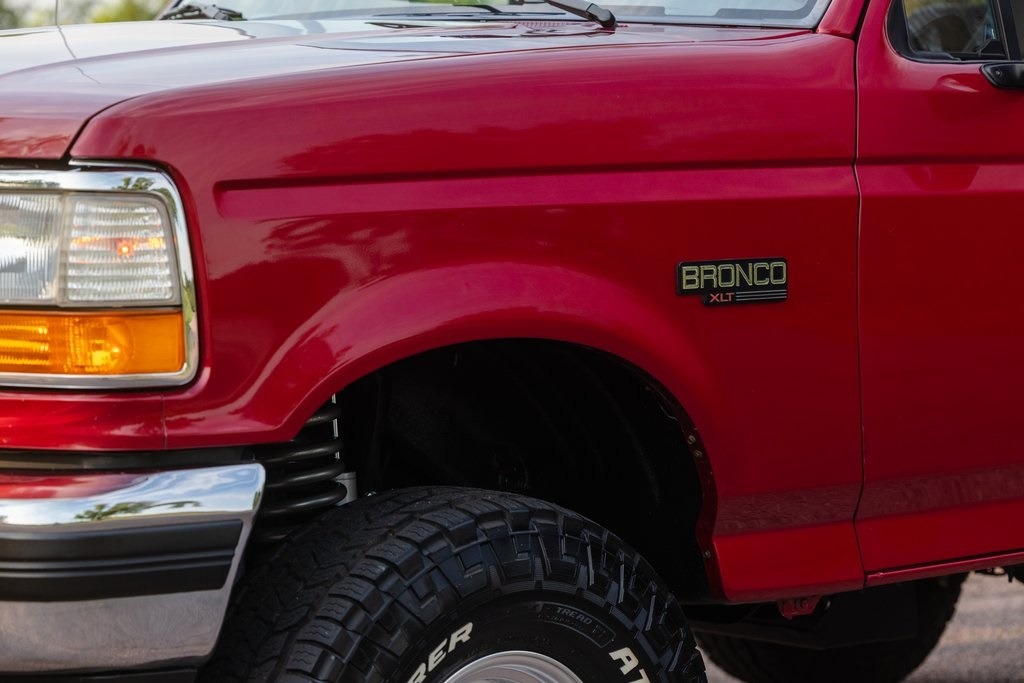 1994-ford-bronco-xlt-for-sale (109)