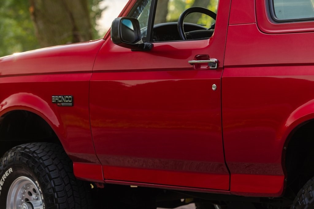 1994-ford-bronco-xlt-for-sale (113)