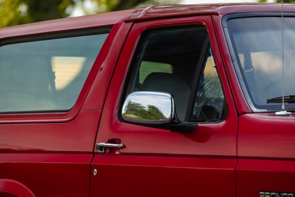1994-ford-bronco-xlt-for-sale (127)