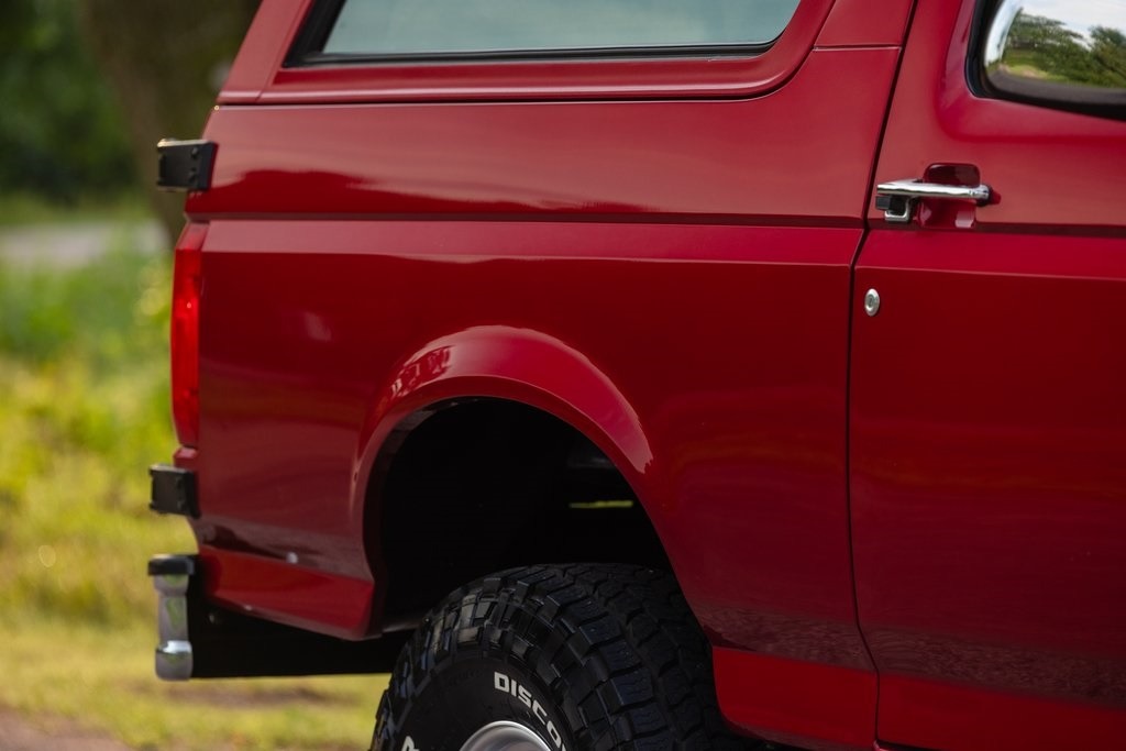 1994-ford-bronco-xlt-for-sale (129)