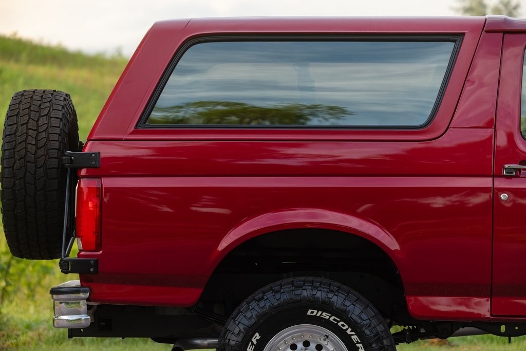 1994-ford-bronco-xlt-for-sale (143)