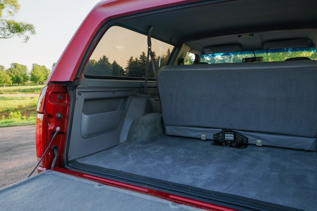 1994-ford-bronco-xlt-for-sale (70)