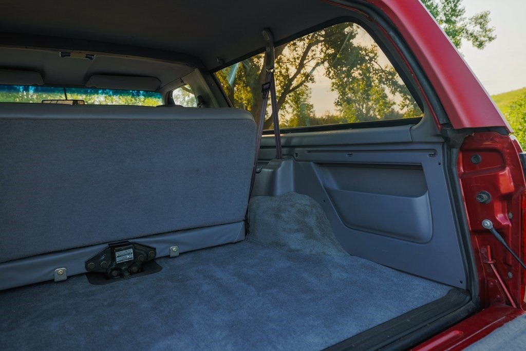 1994-ford-bronco-xlt-for-sale (75)