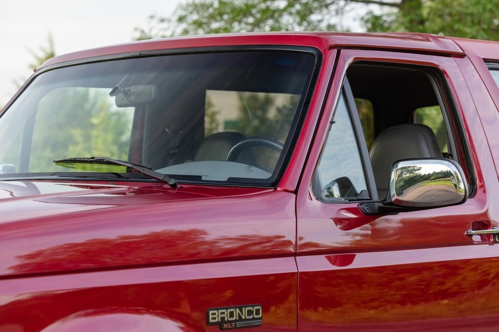 1994-ford-bronco-xlt-for-sale (96)