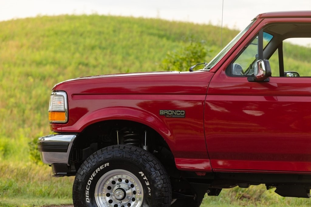 1994-ford-bronco-xlt-for-sale (97)