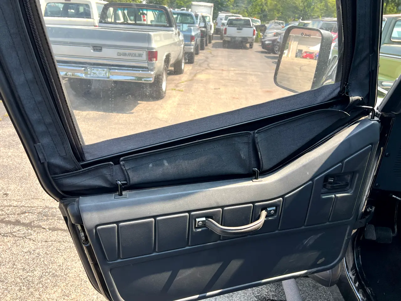 1995-jeep-wrangler-for-sale-trevor-wisconsin-09