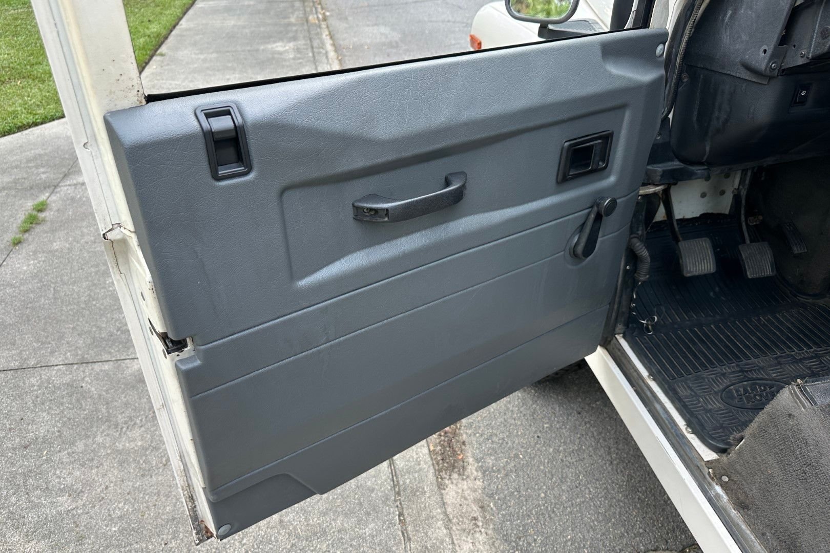 1995-land-rover-defender-90-nas (23)