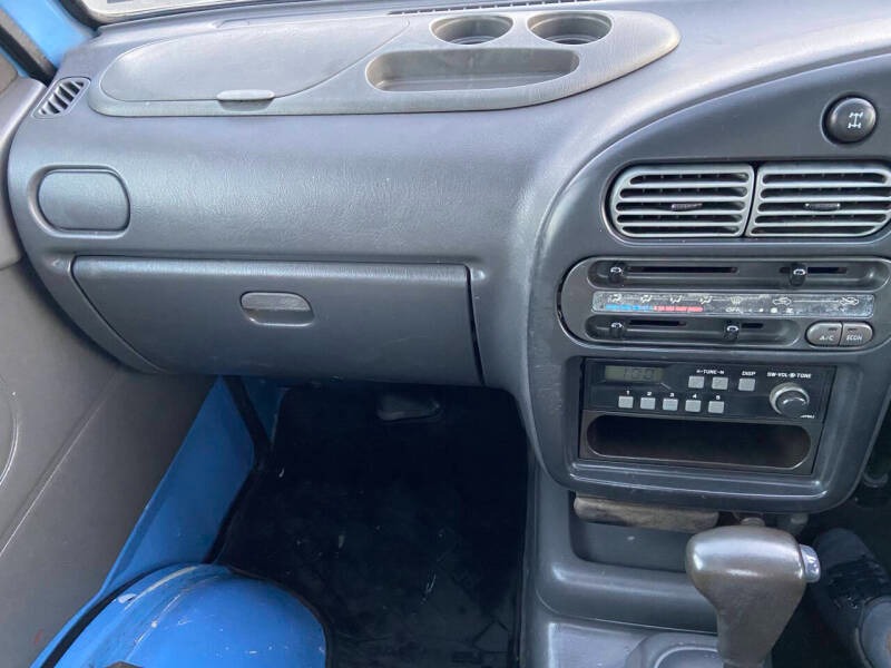 1996-daihatsu-hijet-truck-4x4 (32)