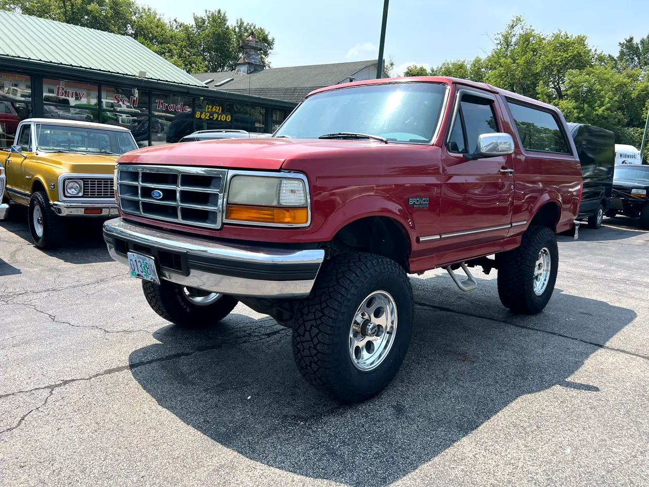 1996-ford-bronco-for-sale-01