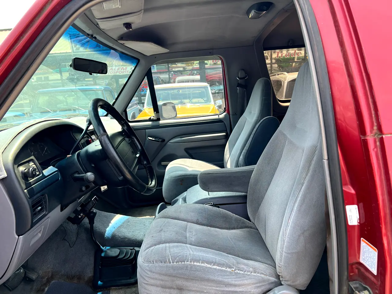 1996-ford-bronco-for-sale-06