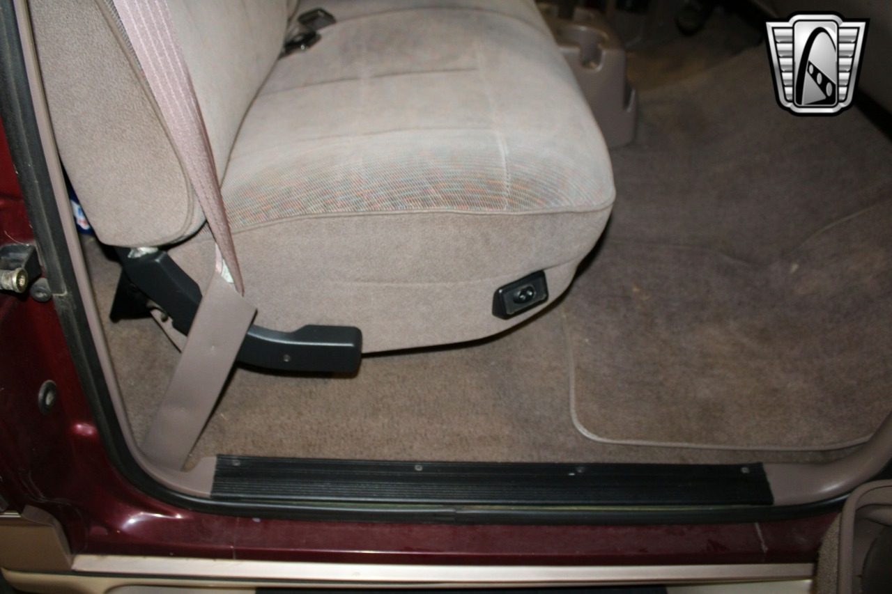 1996-ford-f150-eddie-bauer (48)