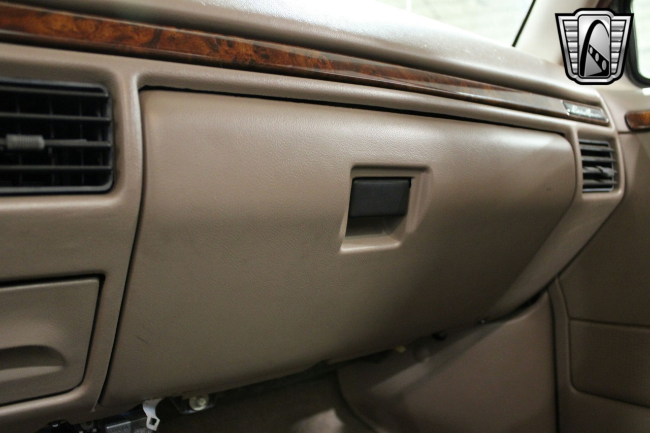 1996-ford-f150-eddie-bauer (52)
