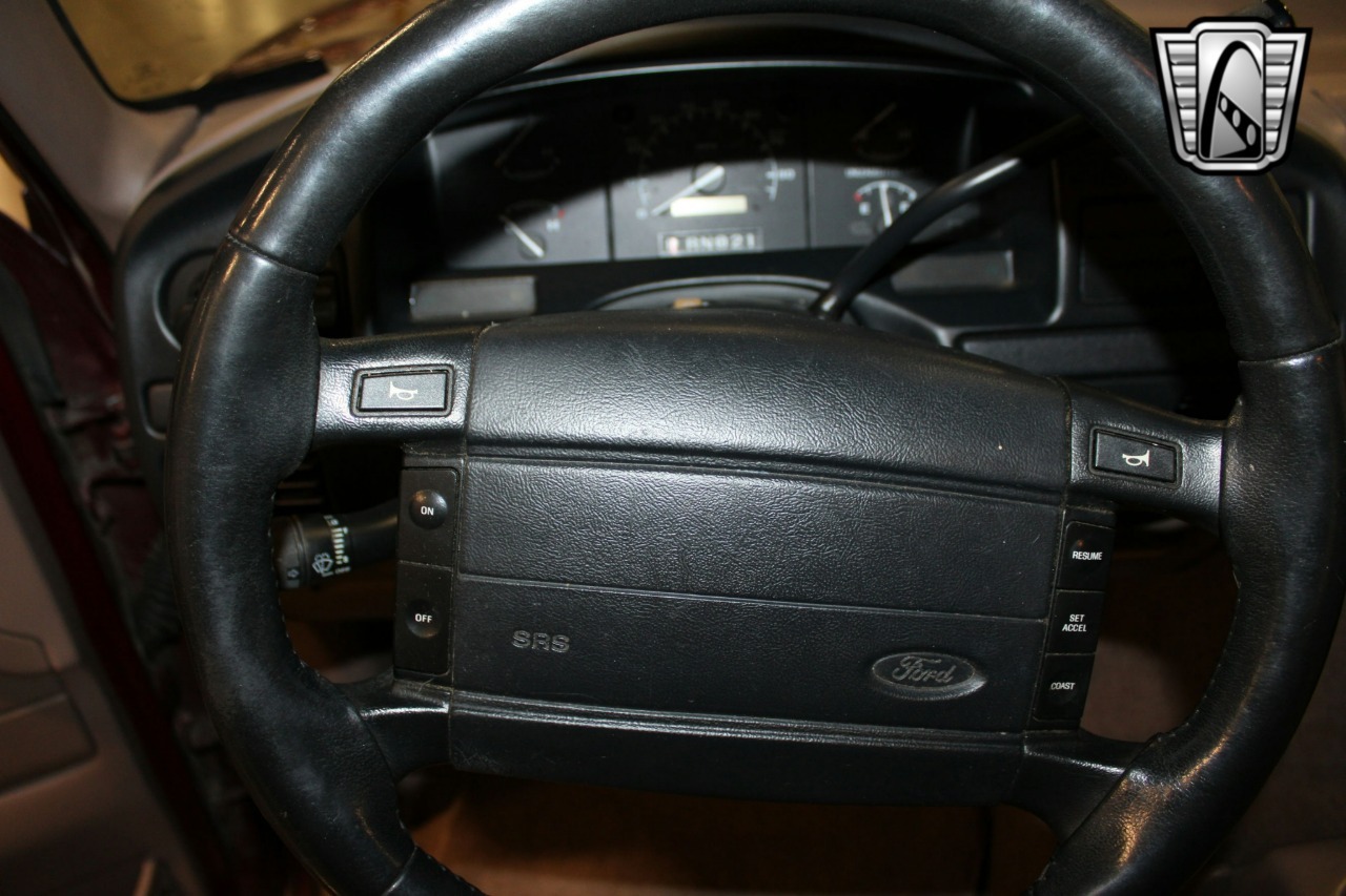 1996-ford-f150-eddie-bauer (58)