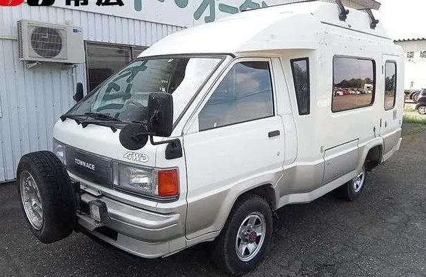 1996-toyota-townace-pop-top-camper-for-sale-01