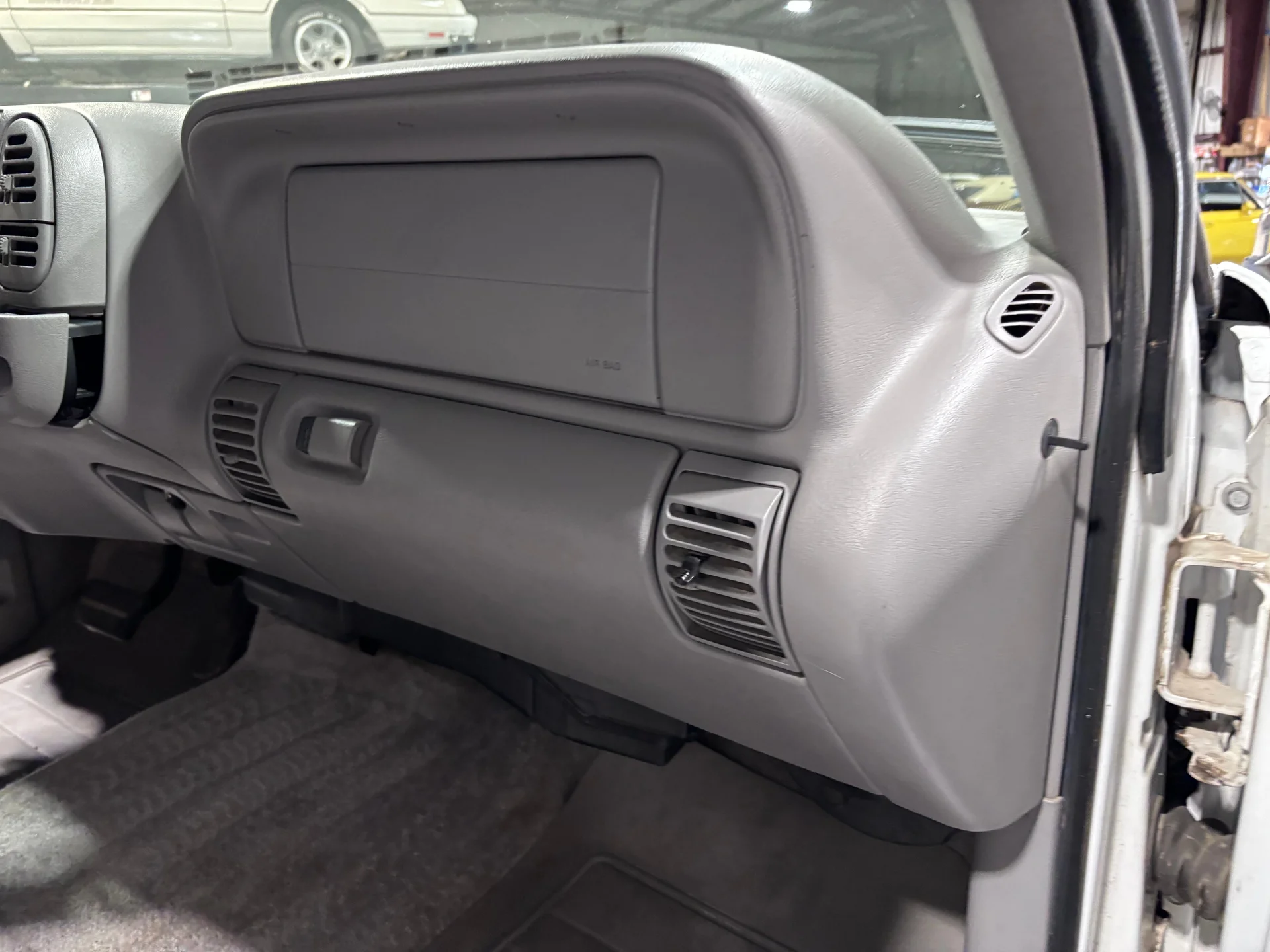 1997-chevrolet-tahoe-1500-2dr-4wd-for-sale-huntsville-al-16